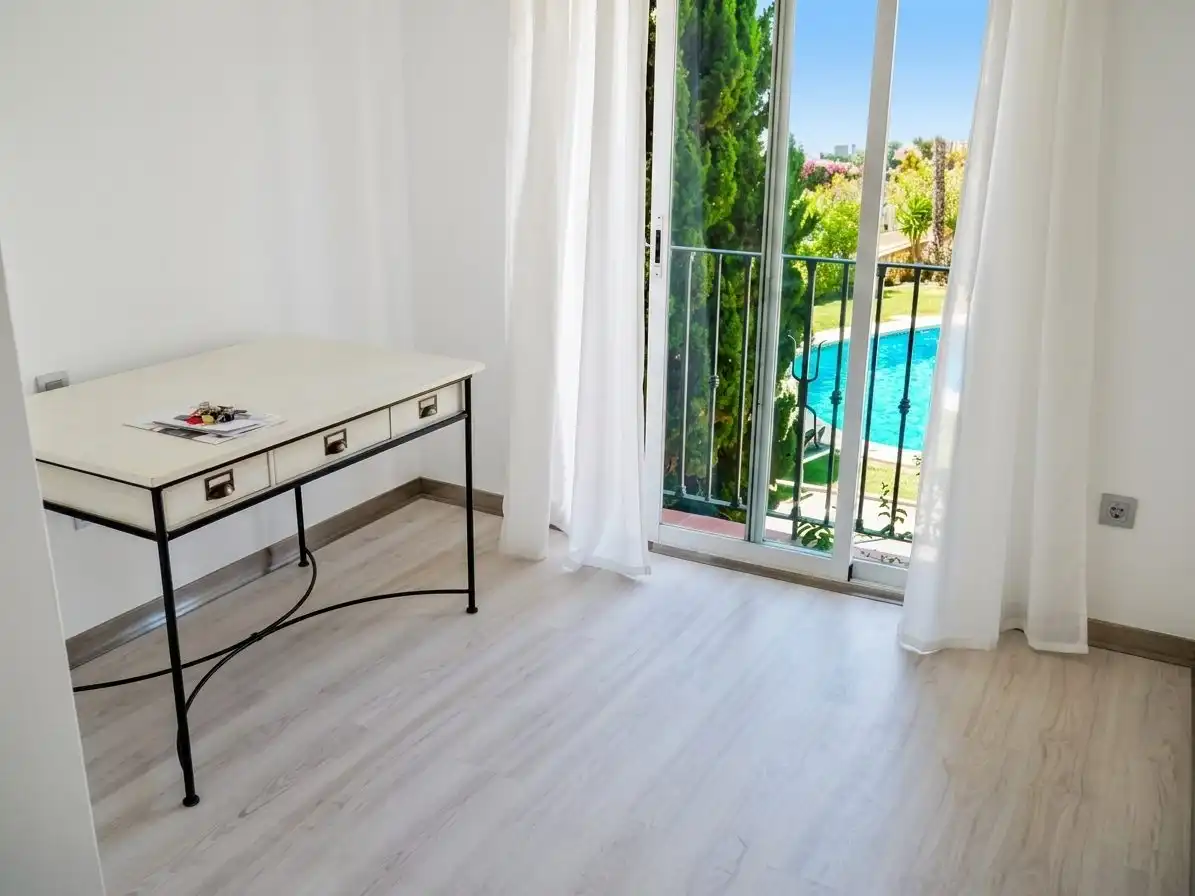 Bedroom of Houses for sale in Nerja  with Air Conditioner and Community pool