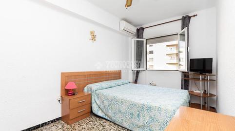 Foto 5 de Piso en venta en Ciudad Jardín - Tagarete - El Zapillo, Almería