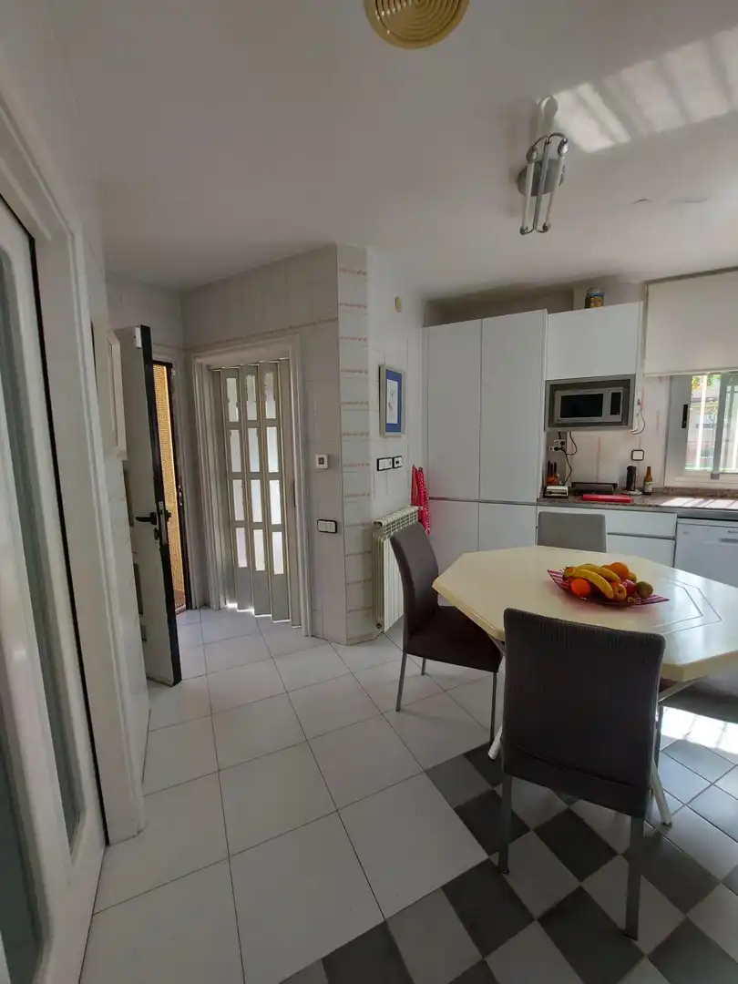 Cocina de Casa o chalet en venta en Murcia con Calefacción, Jardín privado y Terraza