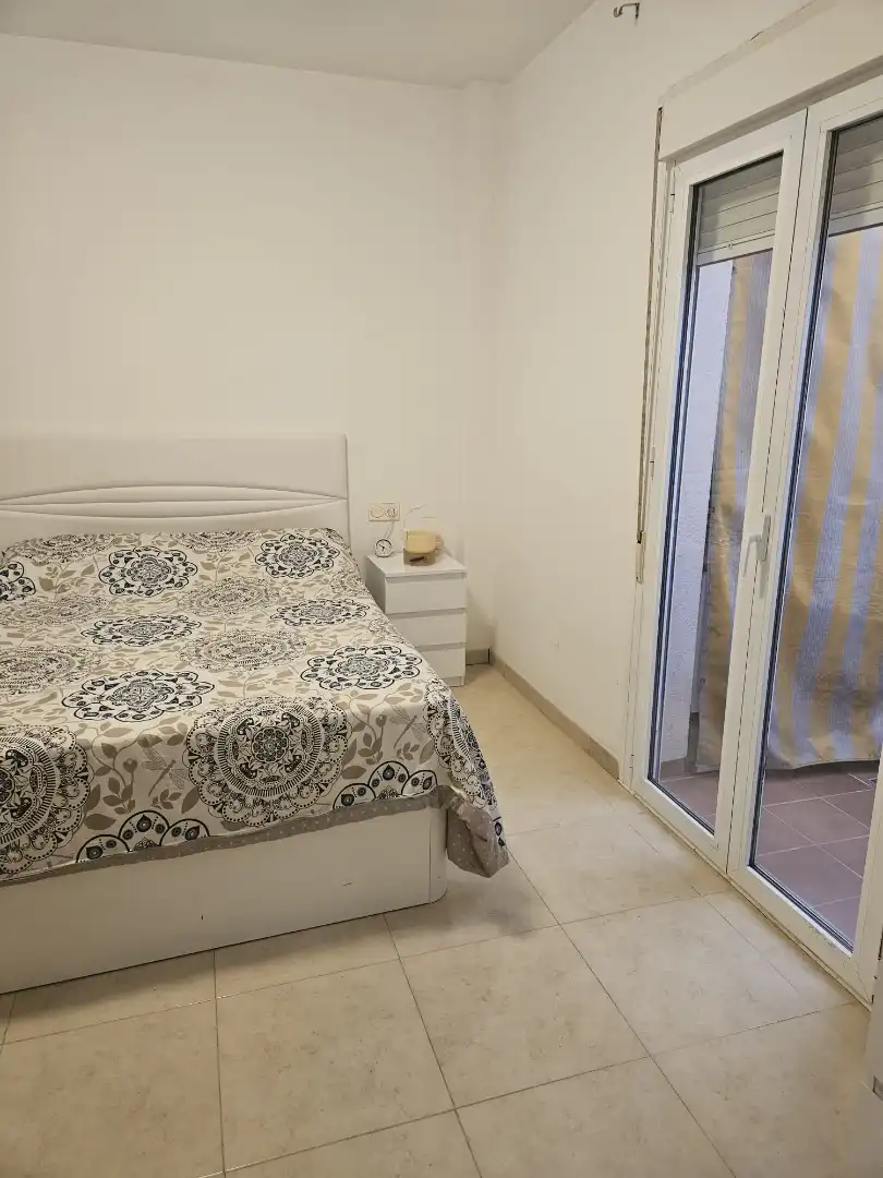 Habitación de Piso en venta en Roquetas de Mar con Amueblado
