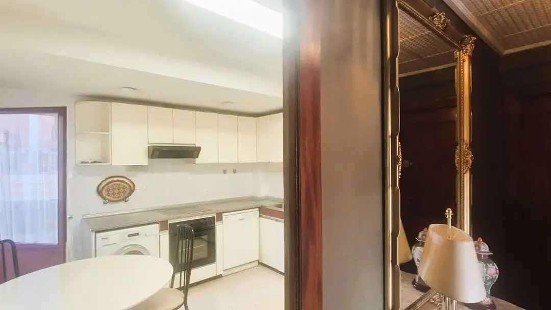 Küche von Wohnung zum Verkauf in  Pamplona / Iruña mit Heizung, Terrasse und Abstellraum
