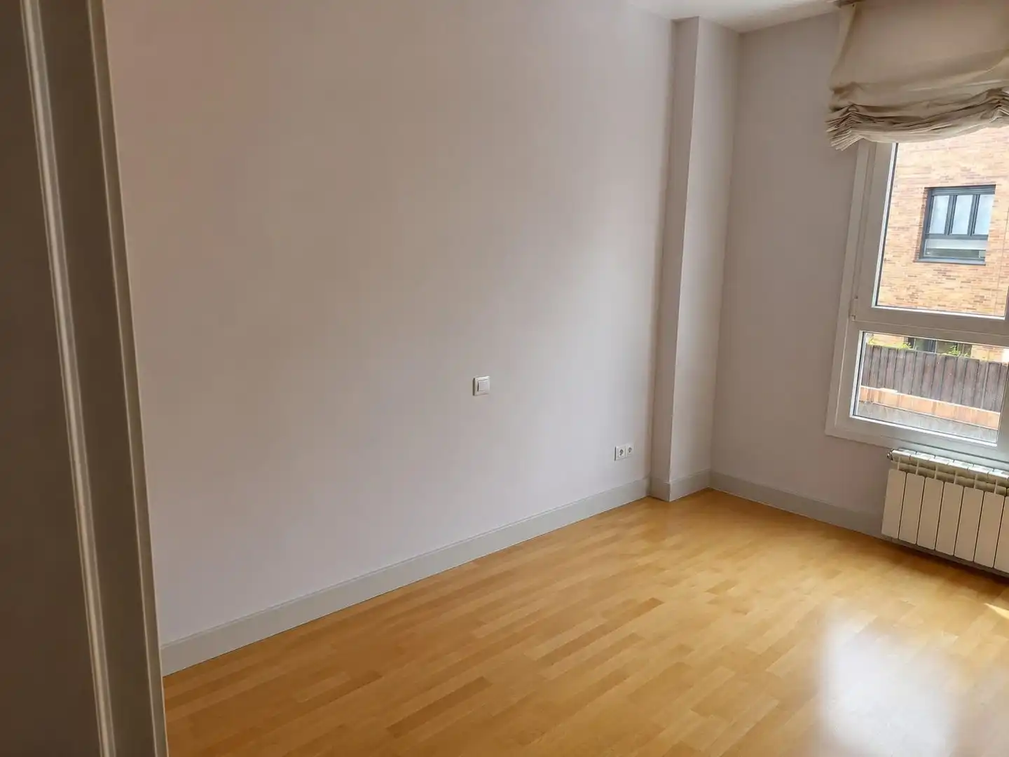 Apartament de lloguer a Calle FLAUTA MAGICA LA, Los Satélites - Roza Martín