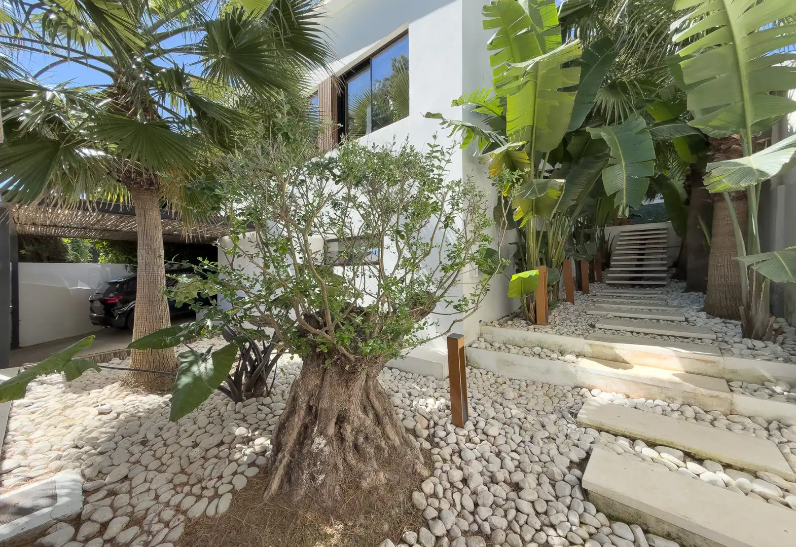 Jardí de Casa o xalet en venda en Marbella amb Aire condicionat, Jardí privat i Terrassa