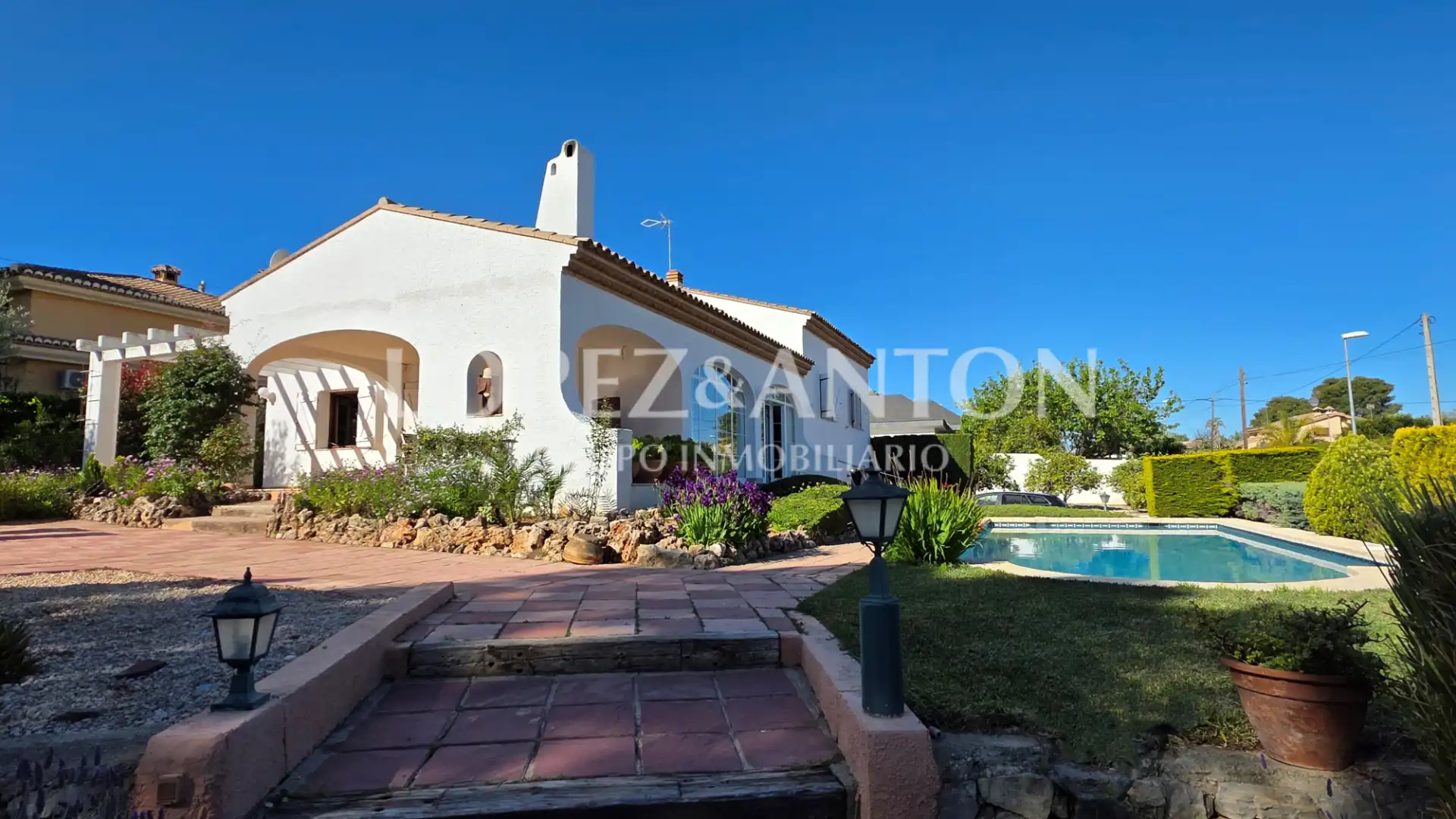 Garden of Houses for sale in L'Eliana  with Air Conditioner, Heating and Private garden