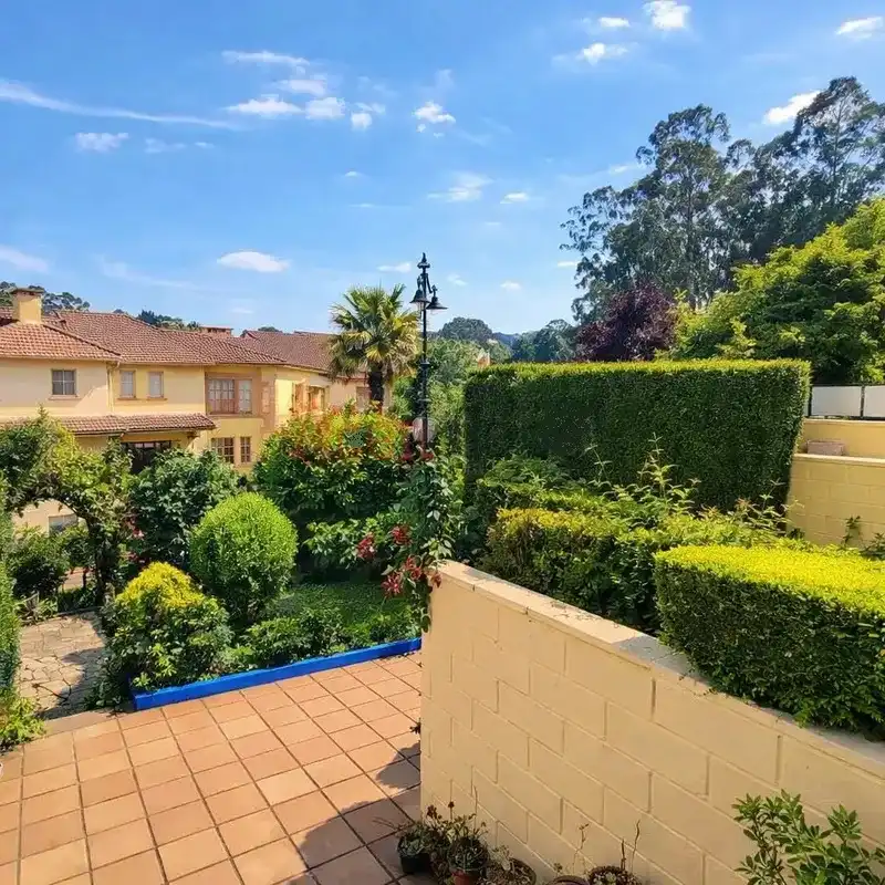 Casa adosada en venta en Calle los Fresnos, 13, Llanera