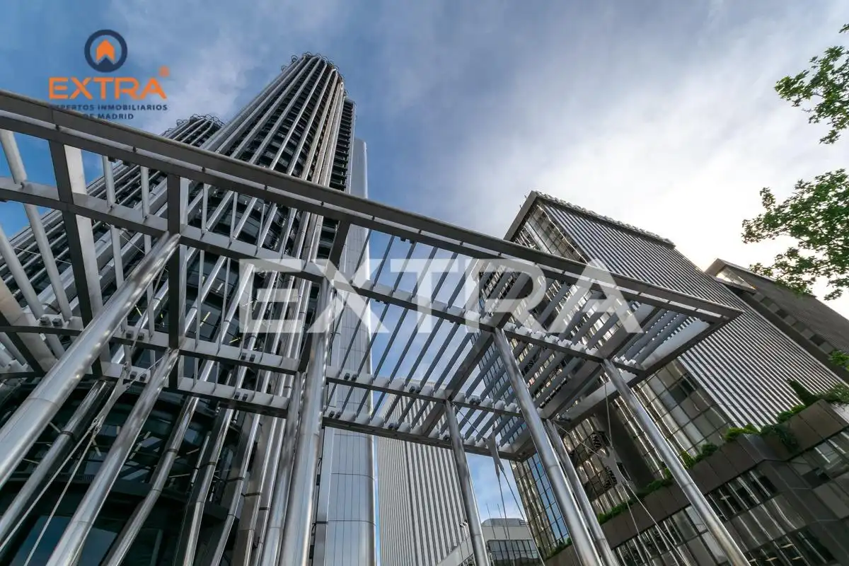 Vista exterior de Piso en venta en Madrid con Aire acondicionado, Calefacción y Terraza