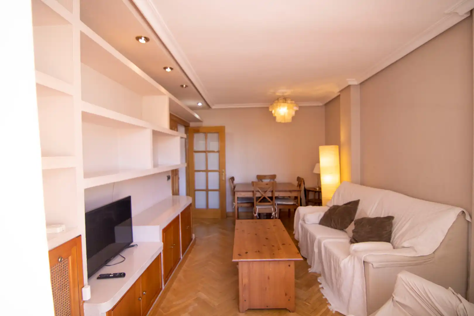 Wohnzimmer von Wohnung zum Verkauf in Madrid mit Klimaanlage, Heizung und Terrasse