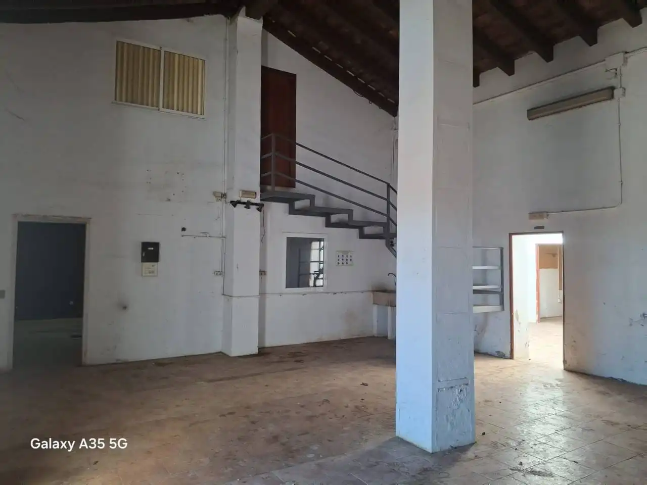 Industrial buildings for rent in Almàssera