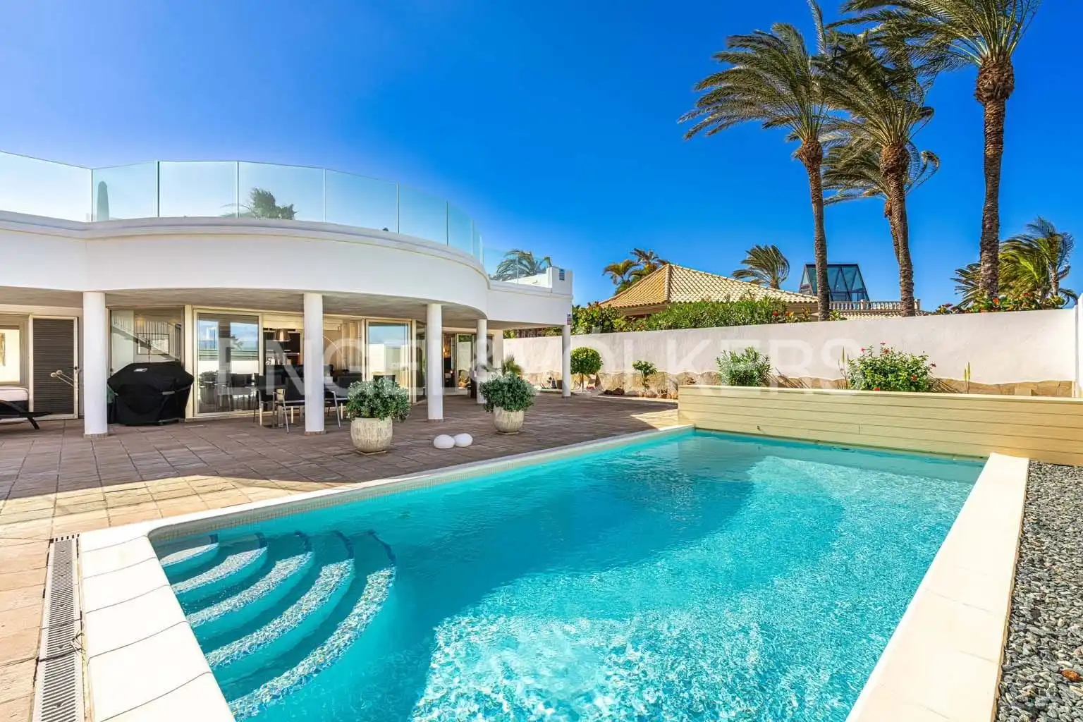 Vista exterior de Casa o chalet en venta en Arona con Aire acondicionado, Terraza y Piscina