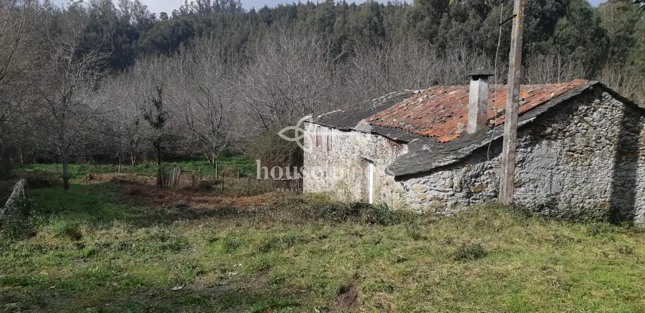 Country homes for sale in Ortigueira  with Private garden