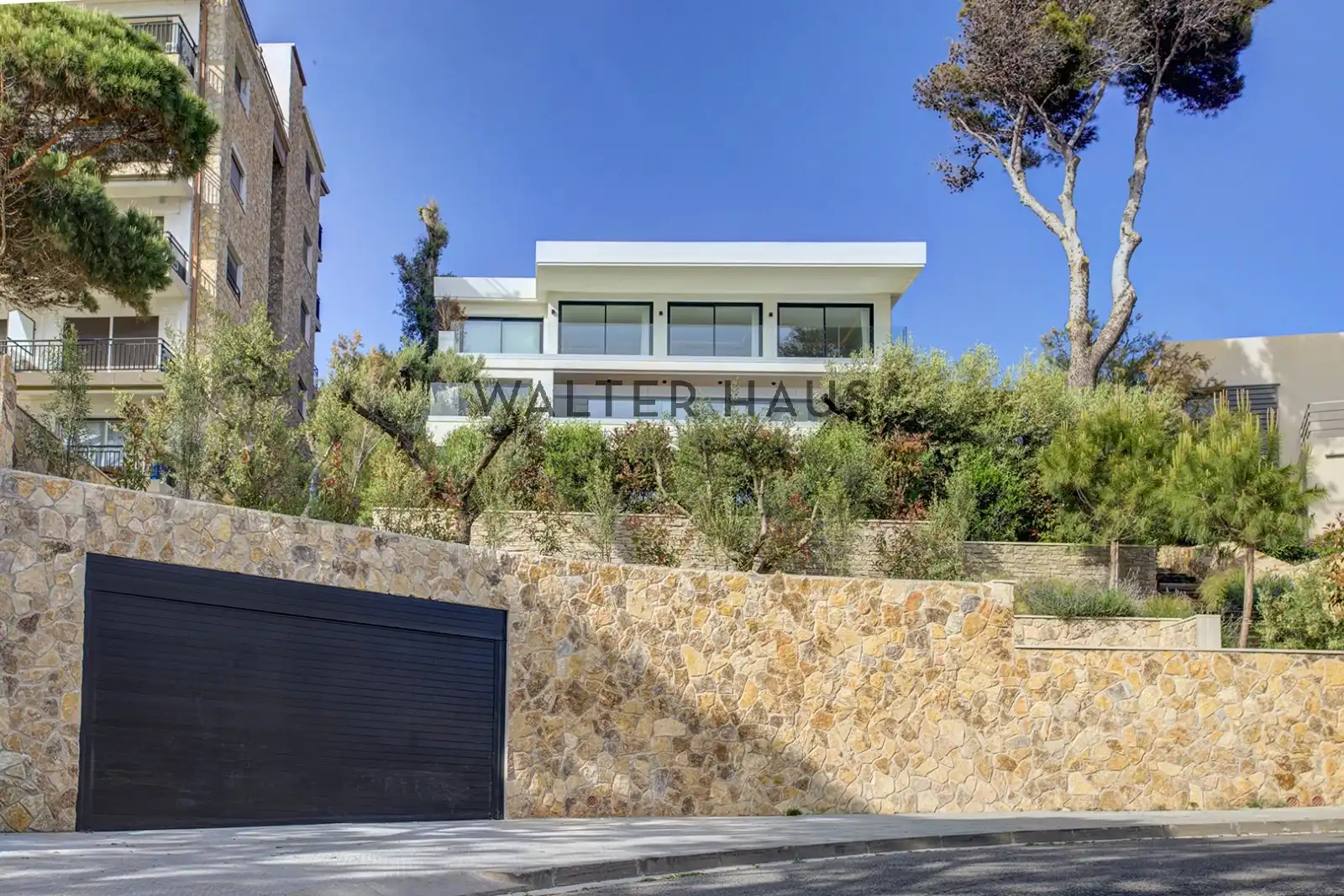 Vista exterior de Casa o chalet en venta en Sant Feliu de Guíxols con Aire acondicionado, Jardín privado y Terraza
