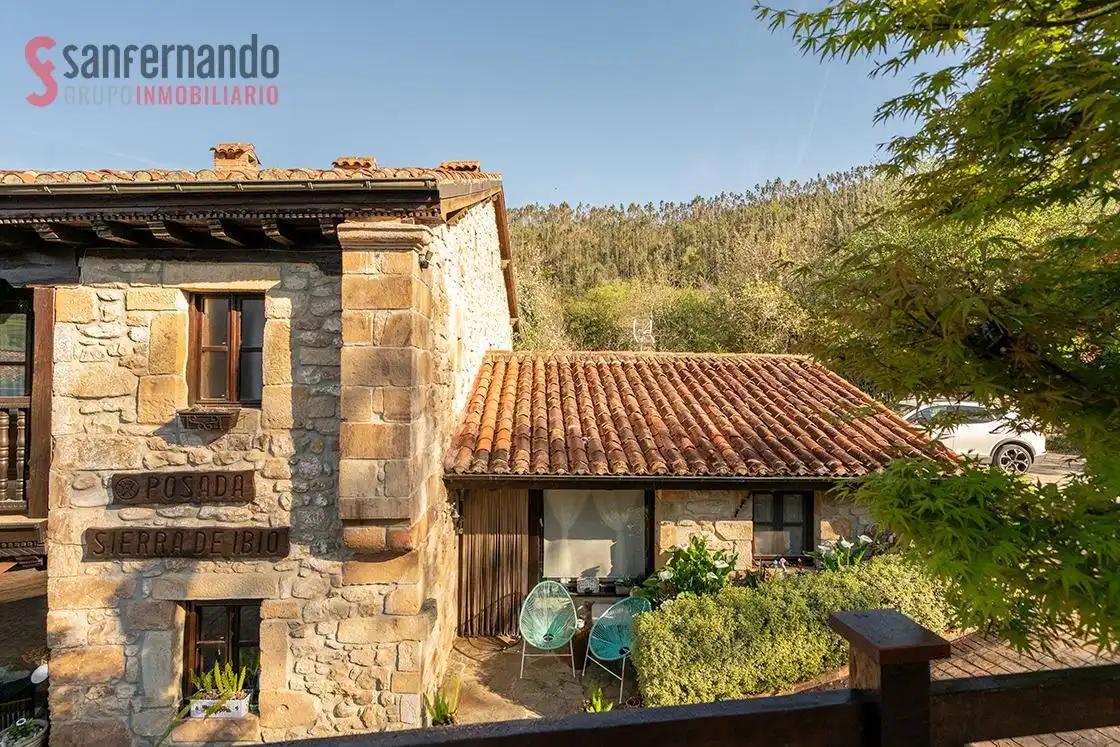 Edificio en venta en Mazcuerras