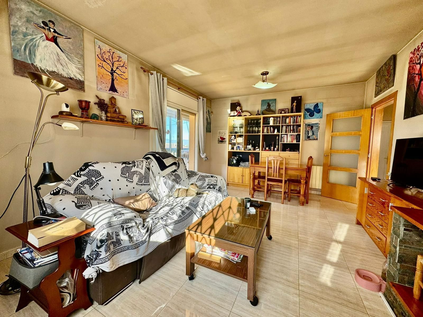Sala d'estar de Casa o xalet en venda en Calafell amb Aire condicionat, Calefacció i Jardí privat