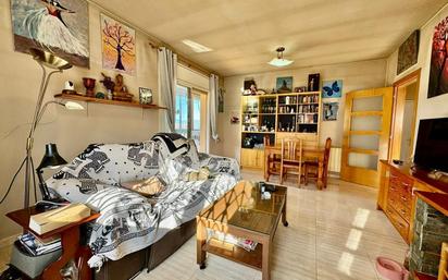 Sala d'estar de Casa o xalet en venda en Calafell amb Aire condicionat, Calefacció i Jardí privat