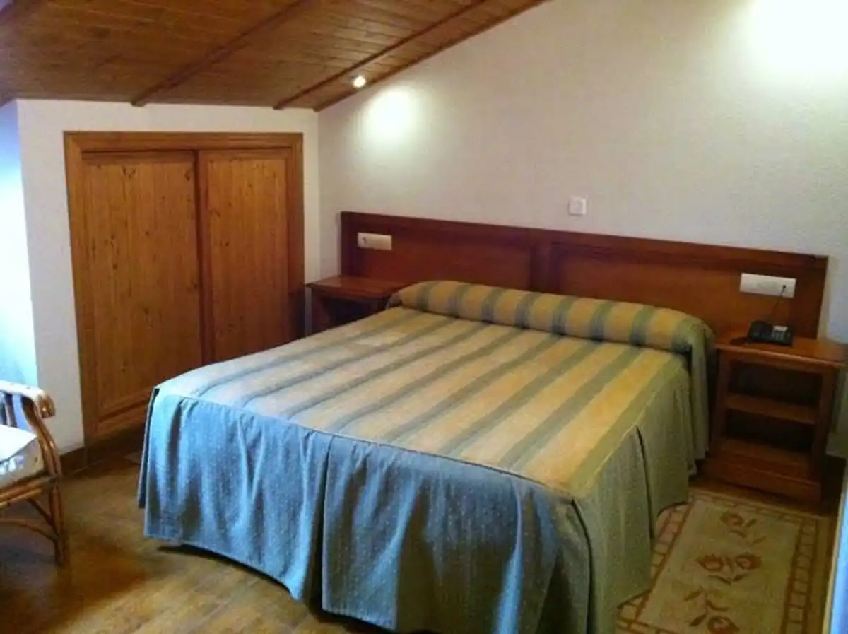 Schlafzimmer von Gebäude zum Verkauf in Guadarrama