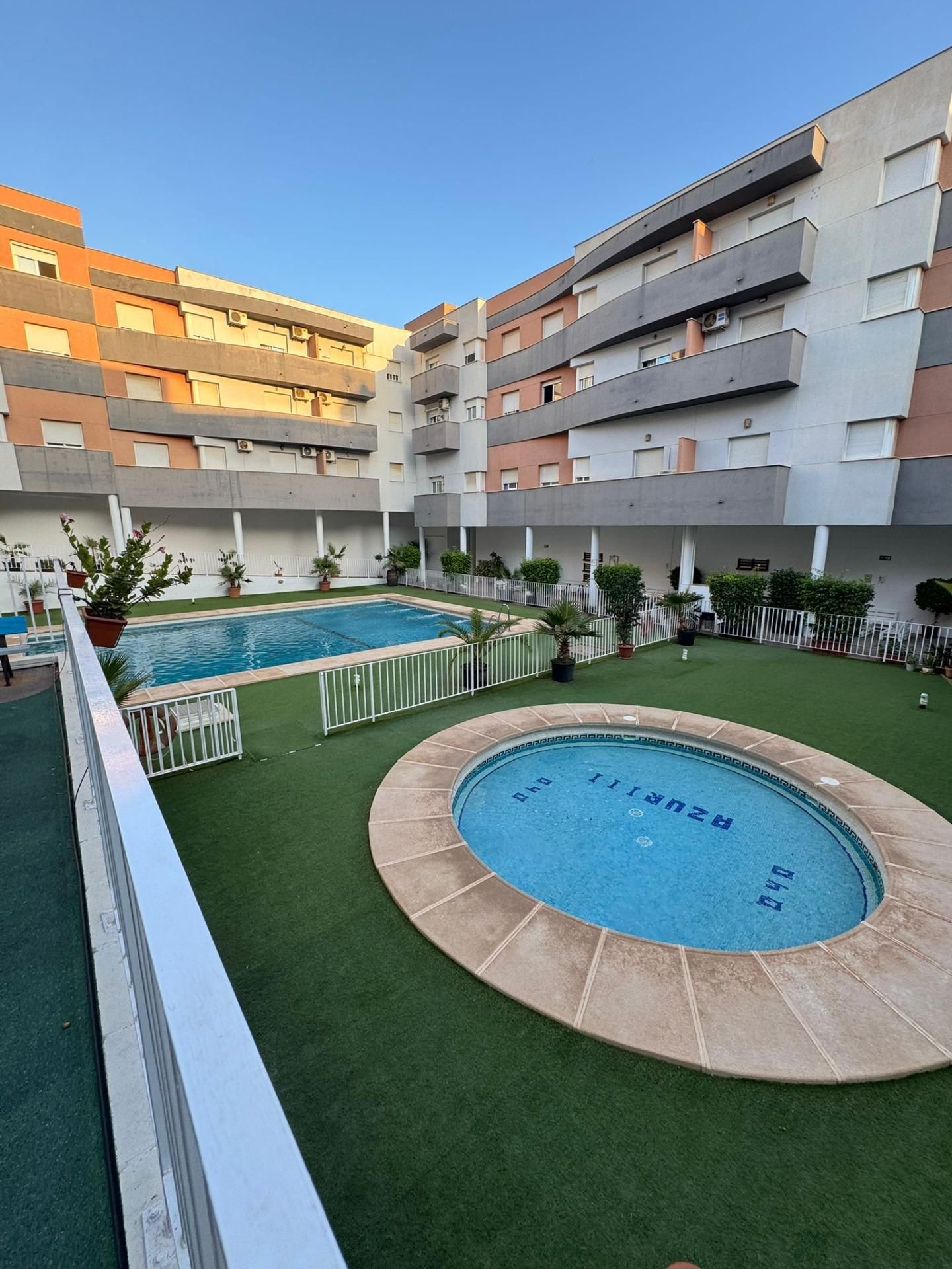 Piscina de Apartament en venda en Vícar