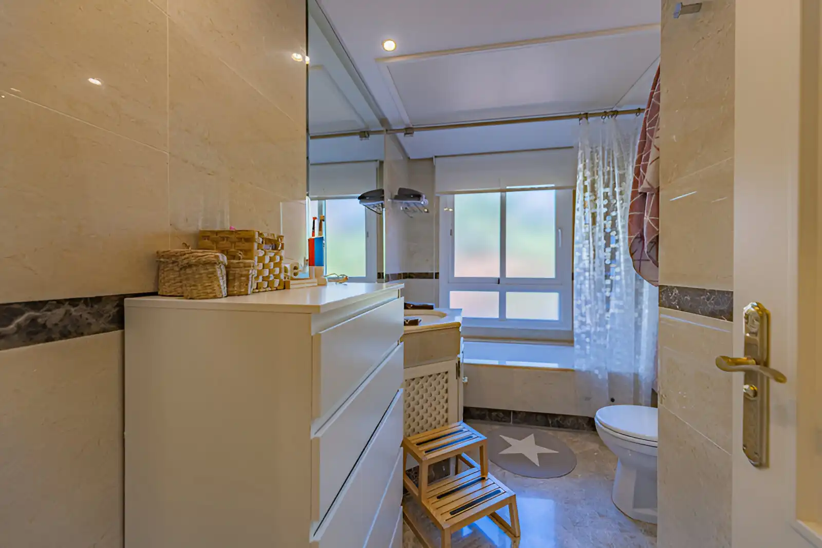 Apartament amb piscina en venda a Nueva Andalucía, imagen 14