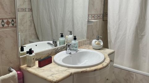 Foto 3 de Habitación en Sant Esteve Sesrovires, Barcelona