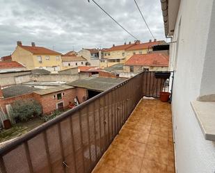 Terrassa de Pis en venda en Añover de Tajo amb Calefacció i Moblat