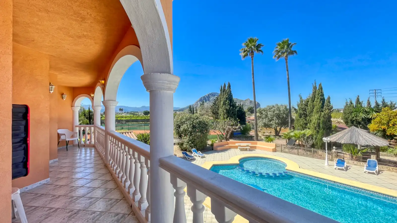 Exterior view of Buildings for sale in Els Poblets