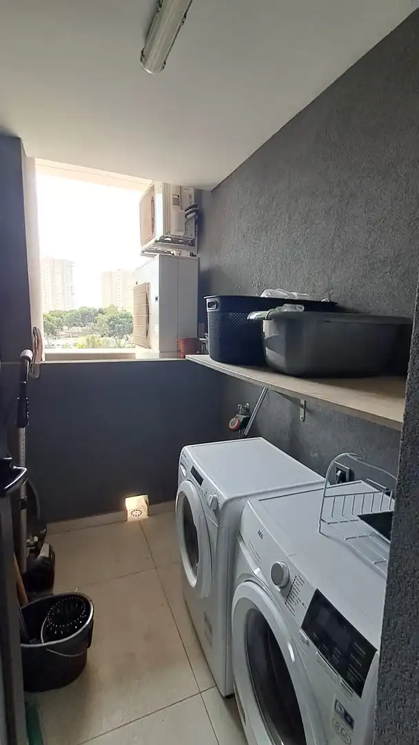 Apartamento con piscina en venta en Playa de Poniente, imagen 17
