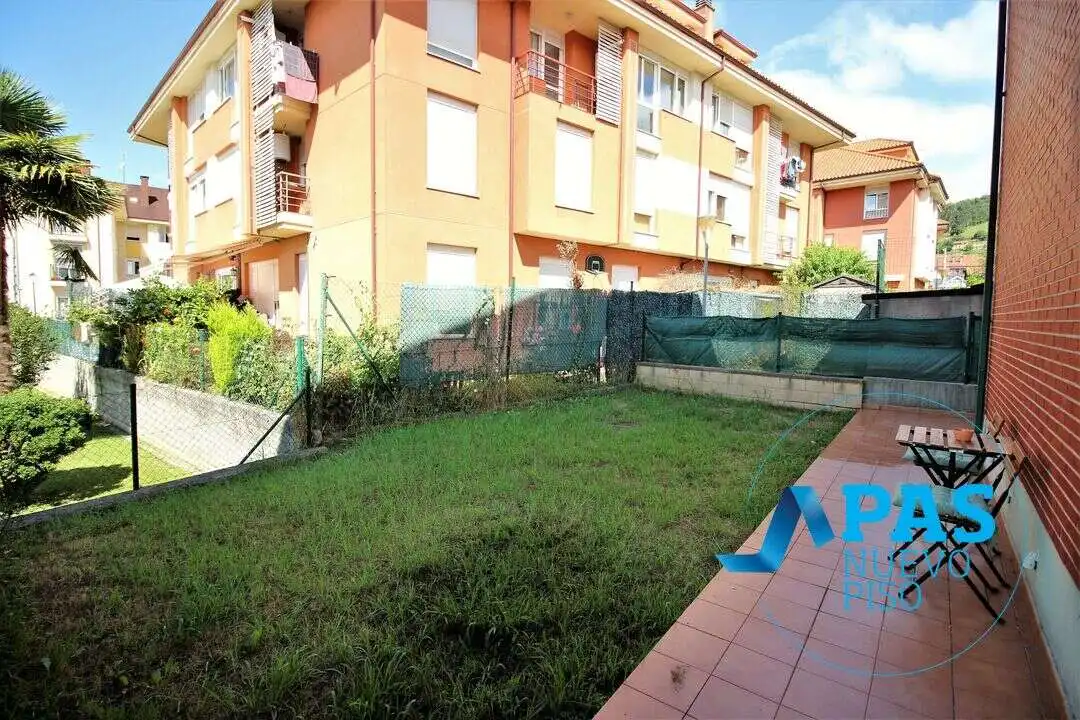 Jardín de Piso de alquiler en Piélagos con Calefacción, Jardín privado y Parquet