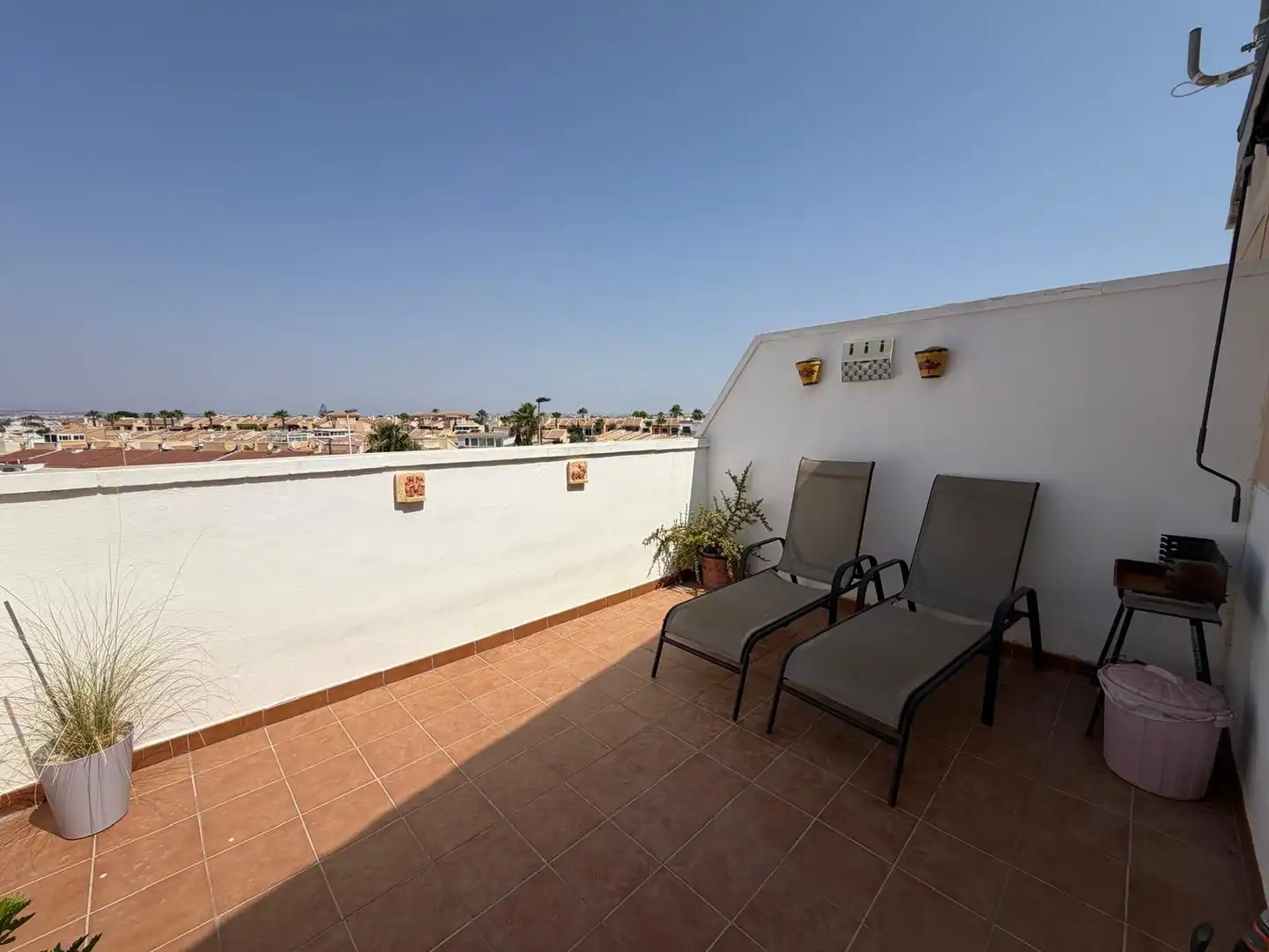 Terraza de Casa adosada en venta en Torrevieja con Jardín privado, Terraza y Amueblado