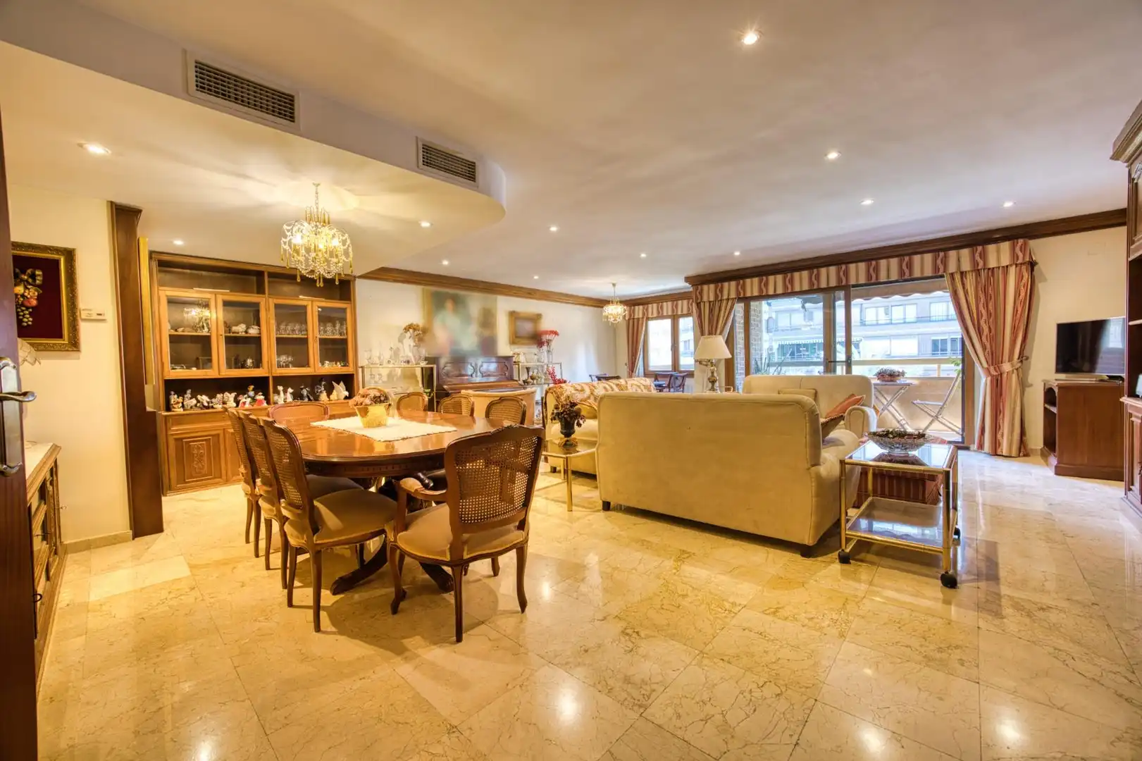 Comedor de Piso en venta en Alicante / Alacant con Aire acondicionado, Calefacción y Terraza