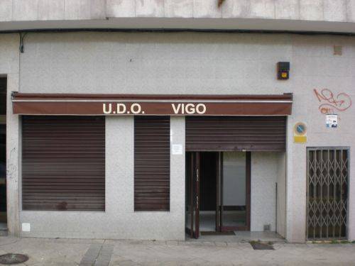 Local comercial en Venta en Rúa de Honduras en Plaza España - Corte Inglés