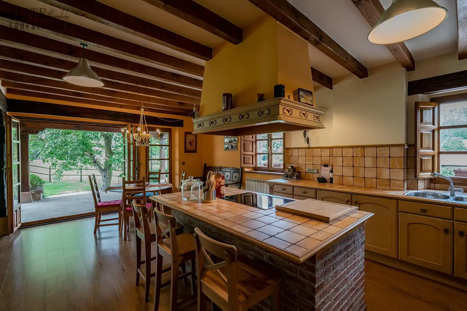 Cocina de Casa o chalet en venta en Bárcena de Pie de Concha con Calefacción, Jardín privado y Terraza
