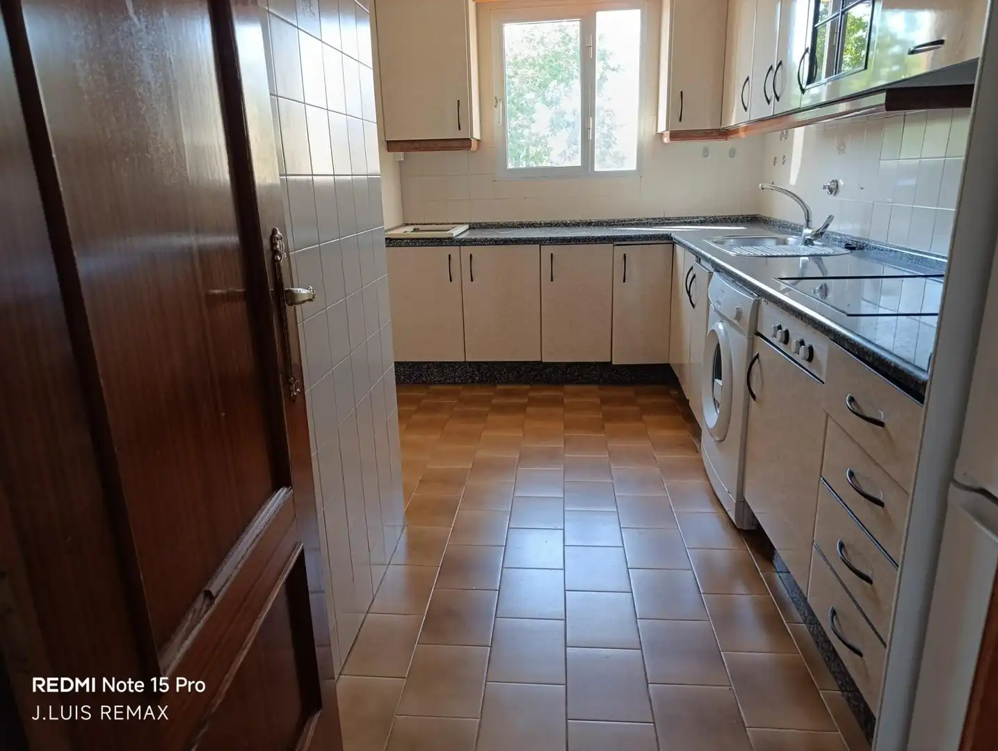 Kitchen of Flat for sale in Bormujos  with Air Conditioner and Terrace