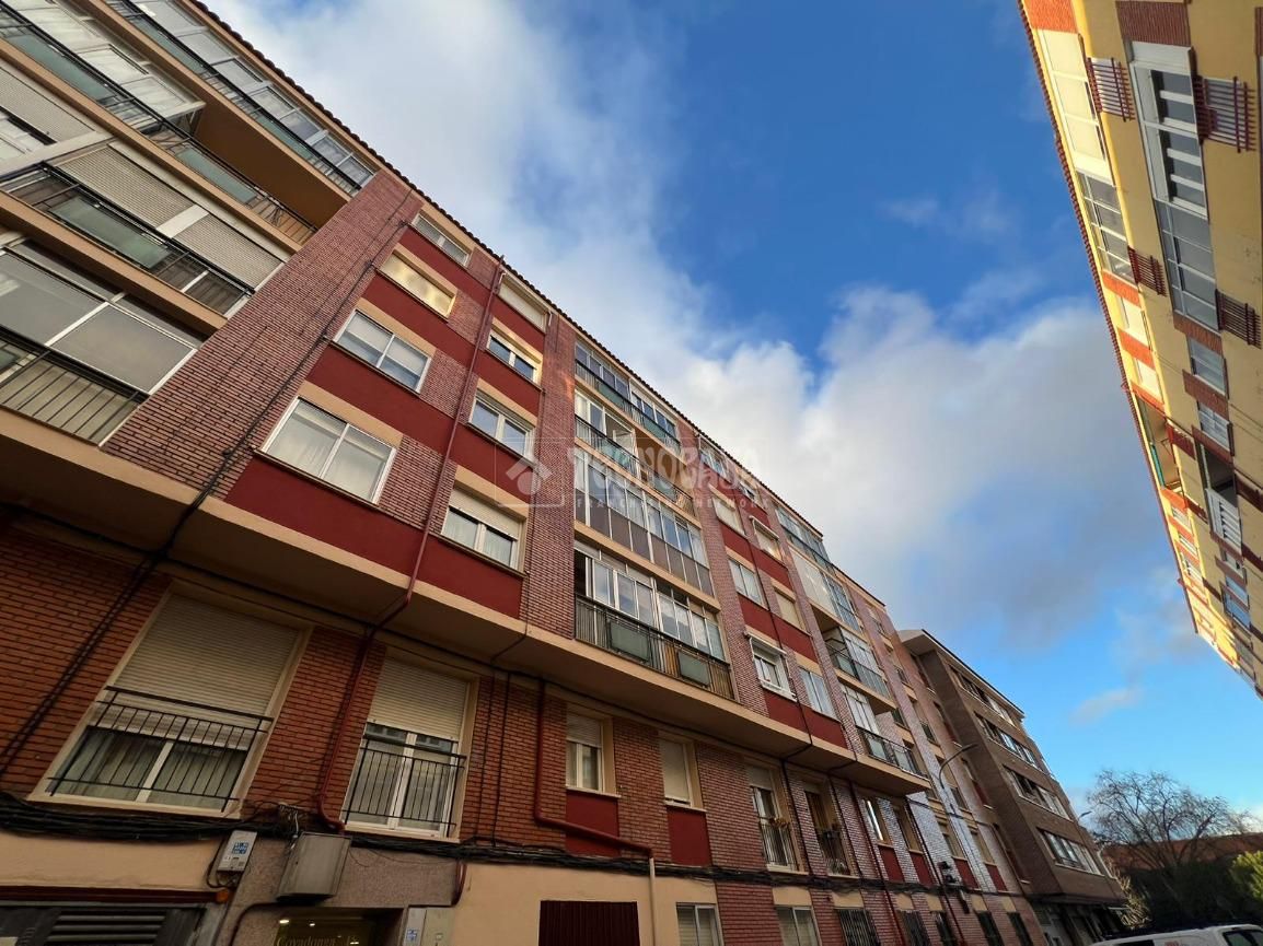 Flat to rent in Batallas