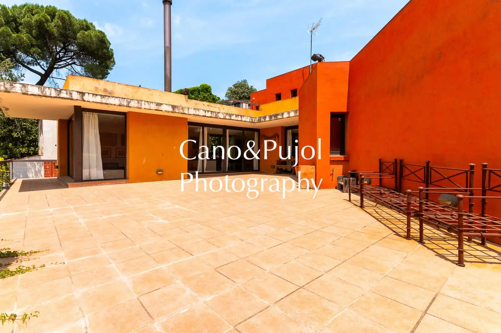 Terrassa de Casa o xalet en venda en Cerdanyola del Vallès amb Aire condicionat, Calefacció i Terrassa