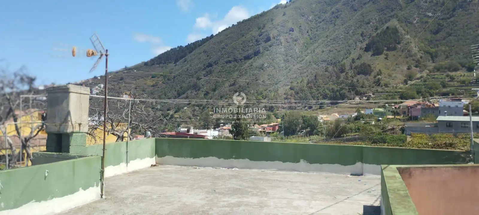 Vista exterior de Casa o xalet en venda en La Orotava amb Terrassa i Traster