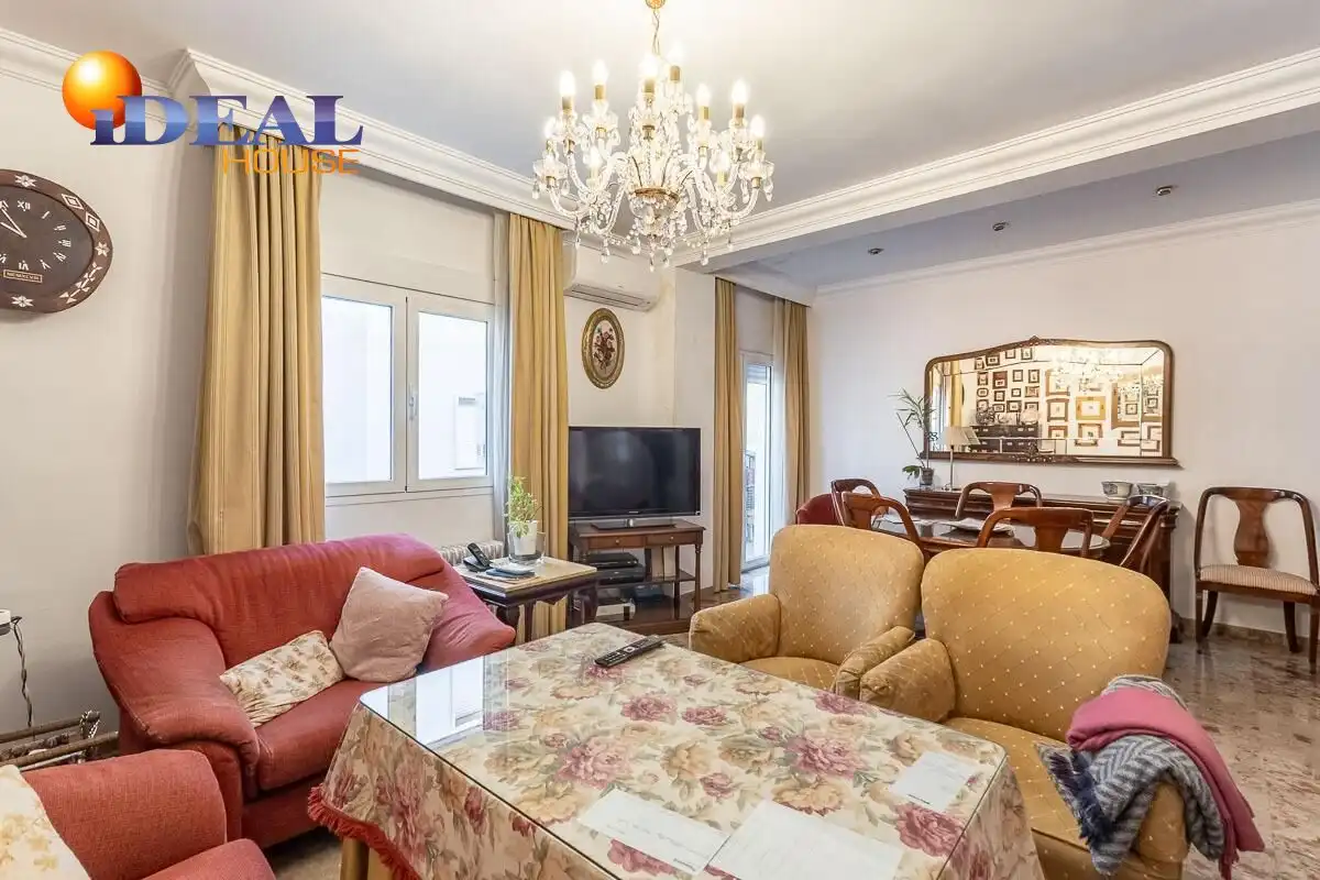 Appartamento con terrazza in vendita a Ronda, imagen 3