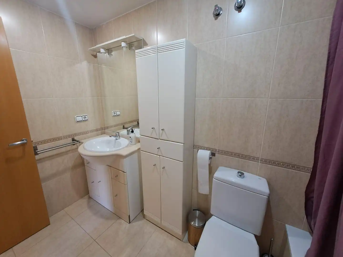 Badezimmer von Wohnung zur Miete in Igualada mit Möbliert