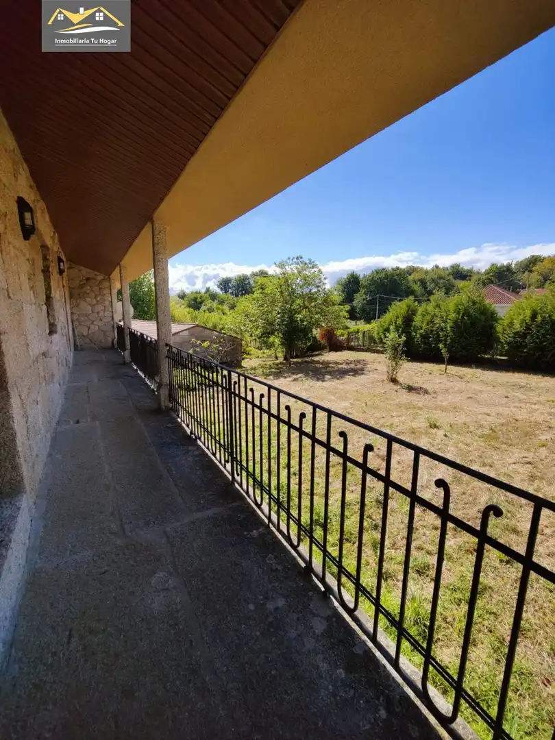 Terrace of Houses for sale in Coles  with Heating, Private garden and Terrace