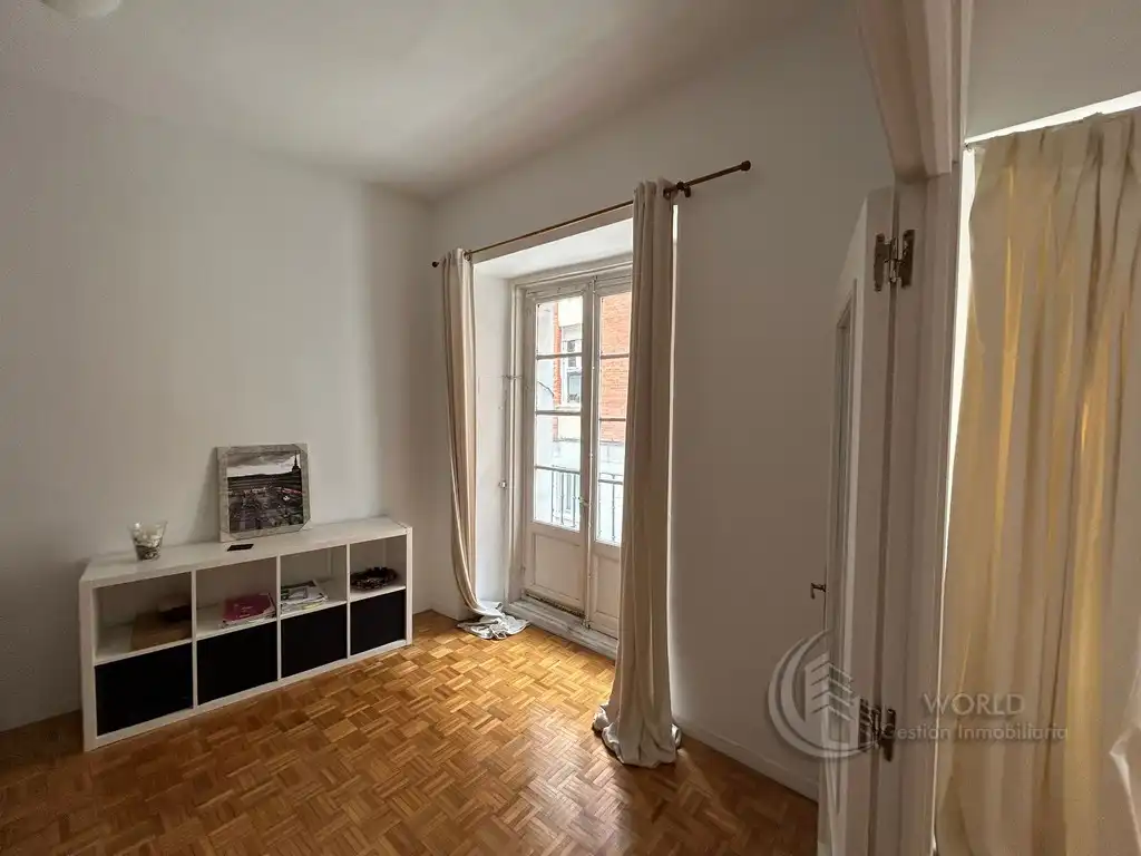 Habitación de Piso de alquiler en Madrid con Aire acondicionado, Calefacción y Amueblado