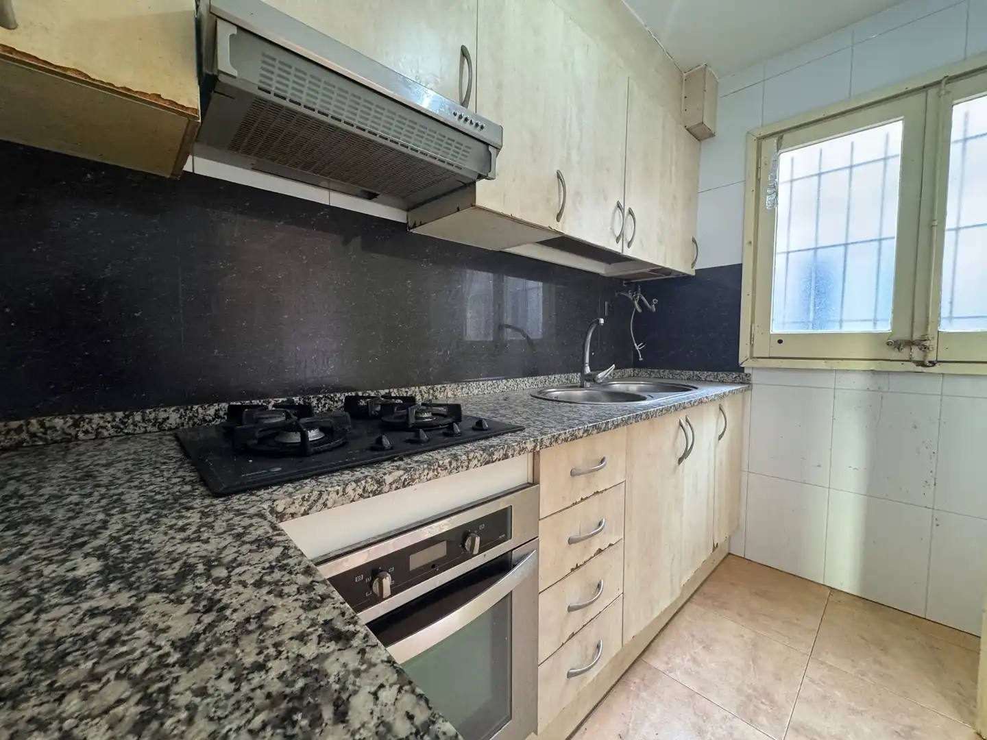 Kitchen of Flat for sale in Salt