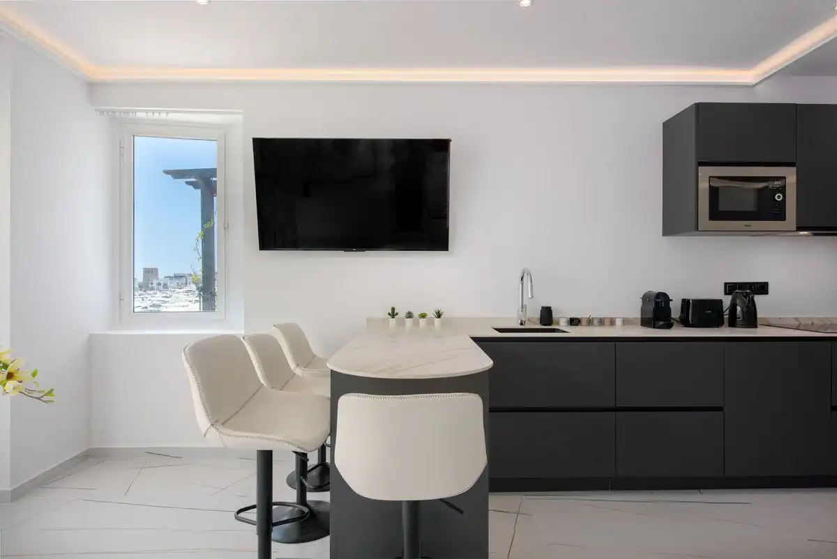 Kitchen of Study for rent in Marbella  with Air Conditioner, Terrace and Furnished