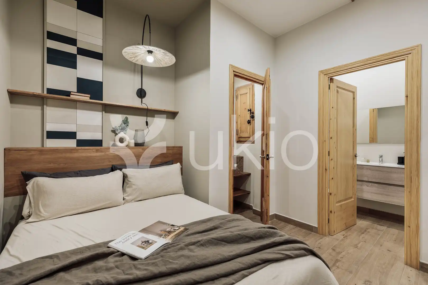 Bedroom of Apartments for rent in Barcelona  with Air Conditioner, Heating and Furnished