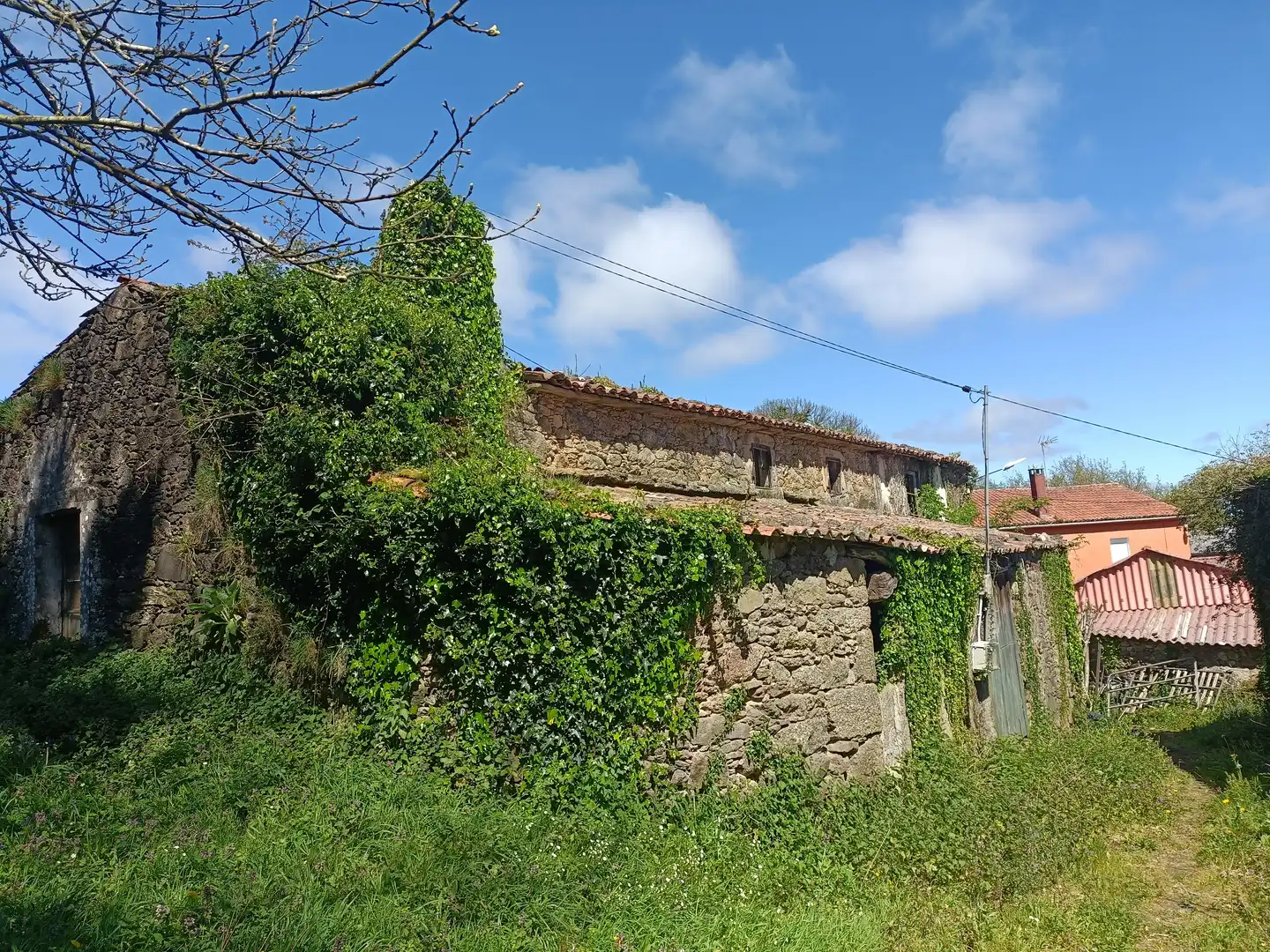 Casa con jardín en venta en Curtis, imagen 2