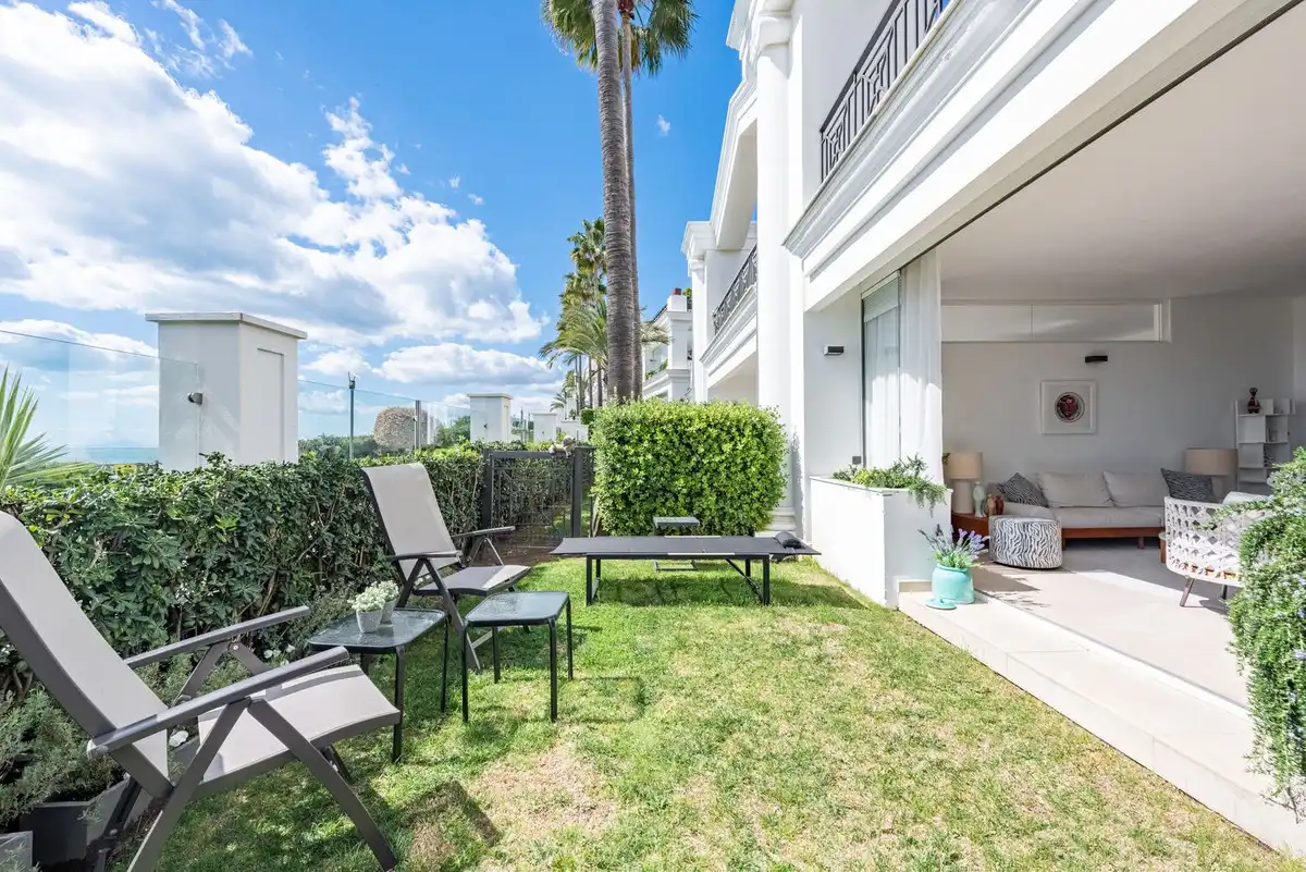 Terrace of Flat for sale in Estepona  with Air Conditioner, Terrace and Storage room