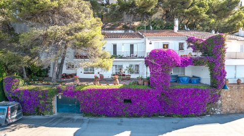 Casa con increíbles vistas al mar en venta junto a la playa en lEstartit, image 5