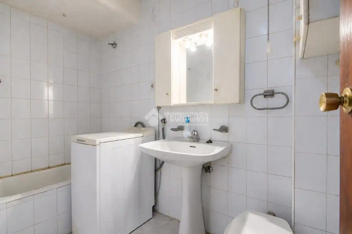 Baño de Piso en venta en Madrid con Balcón