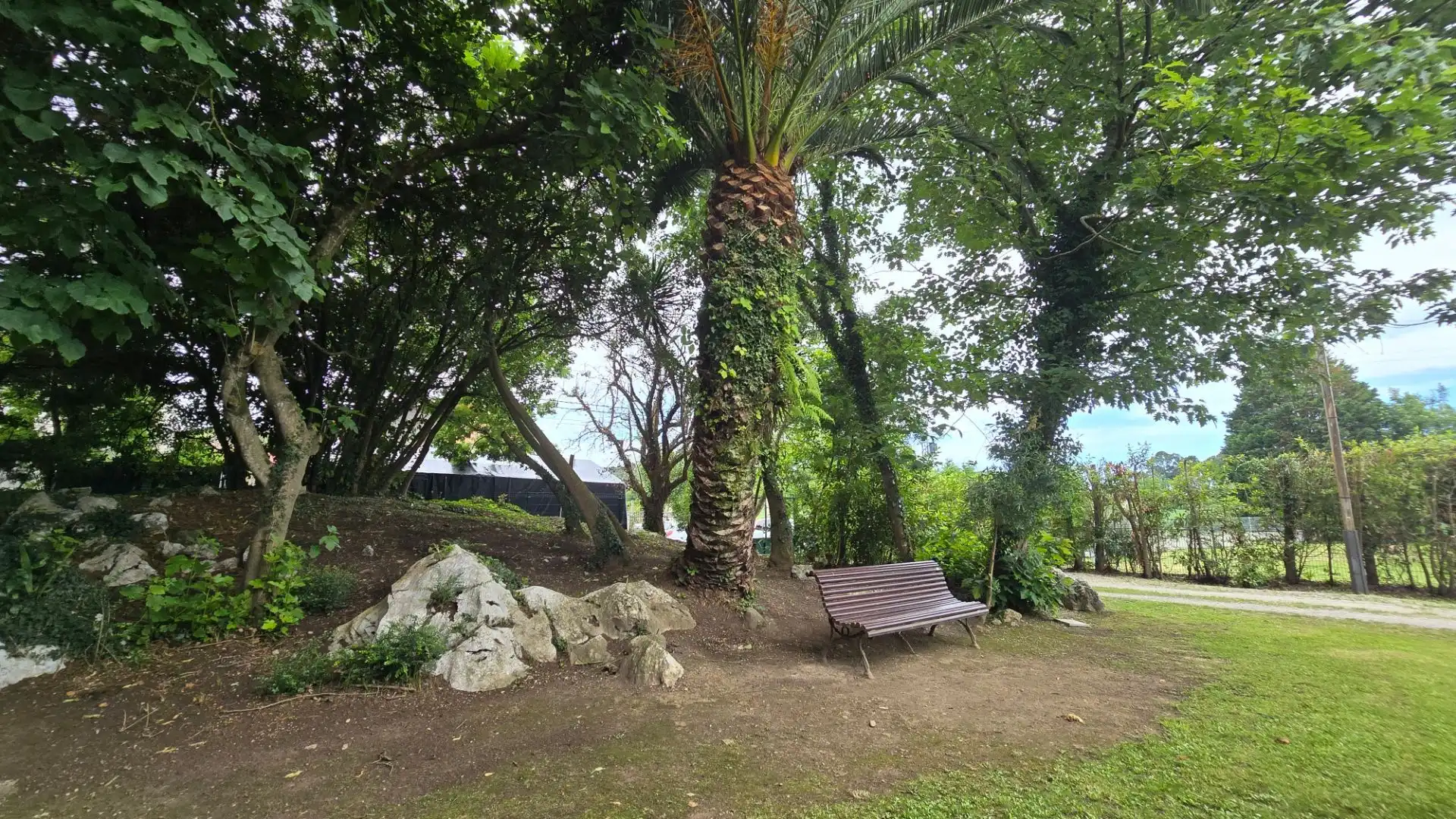 Jardí de Casa o xalet en venda en Llanes amb Calefacció, Jardí privat i Piscina