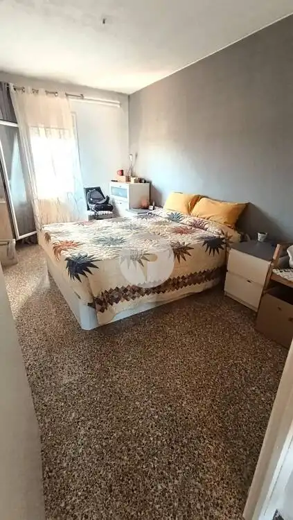 Habitación de Ático en venta en Terrassa con Aire acondicionado, Calefacción y Terraza