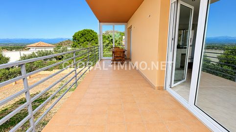 ENCANTADORA CASA FAMILIAR DE 3 DORMITORIOS CON AMPLIO TERRENO  PAU, imagen 5