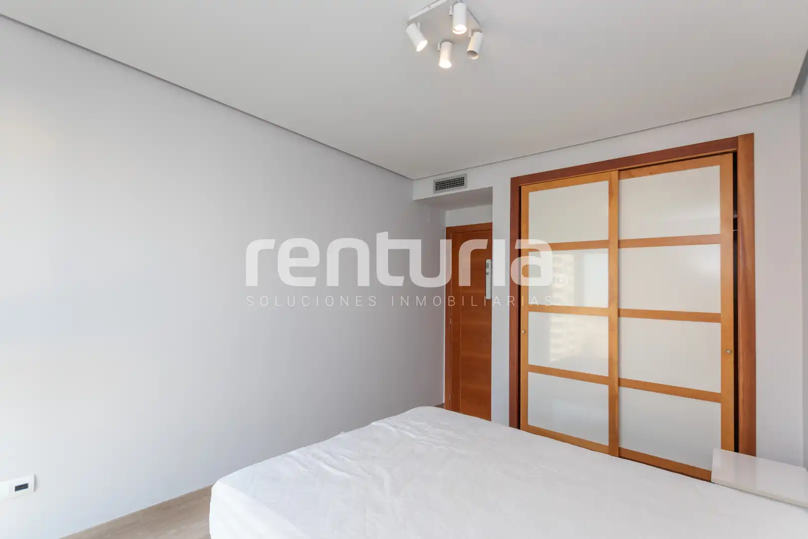 Apartment mit Terrasse zur Miete in Avinguda de les Corts Valencianes, imagen 18