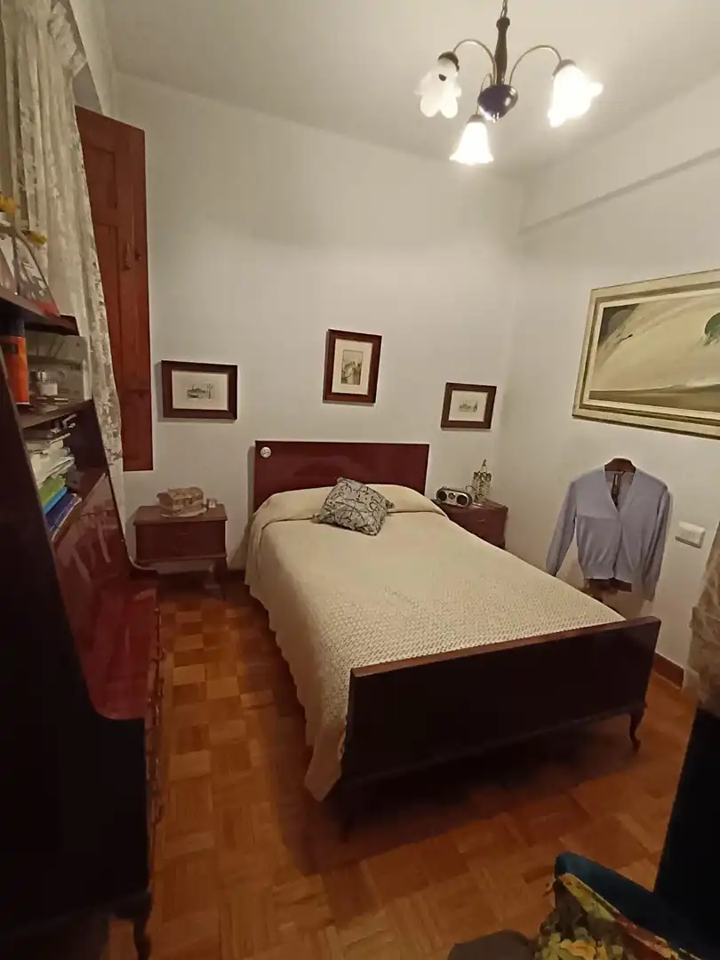 Bedroom of Buildings for sale in Ourense Capital 